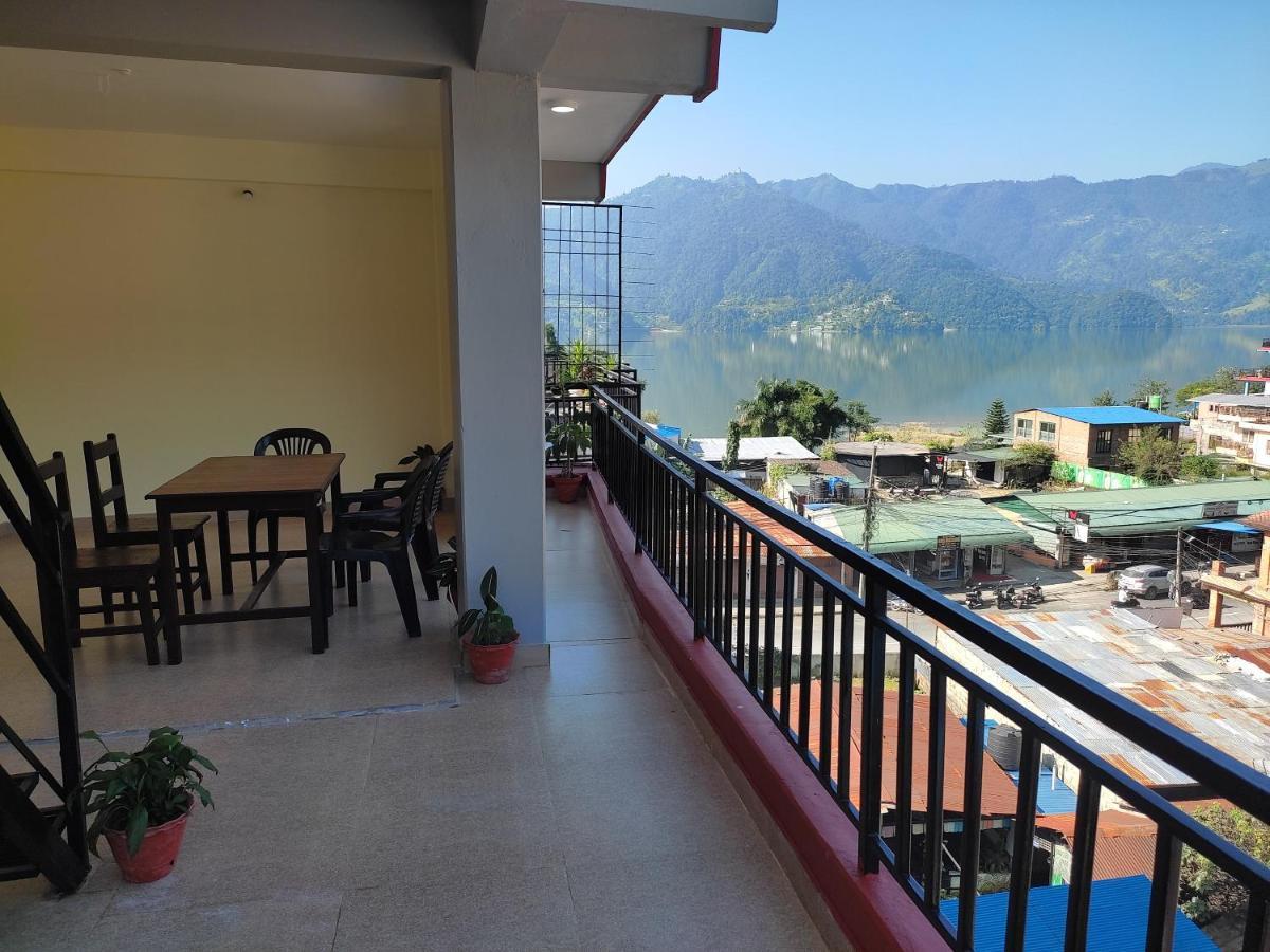 Hotel Green Hill View Pokhara Exterior photo