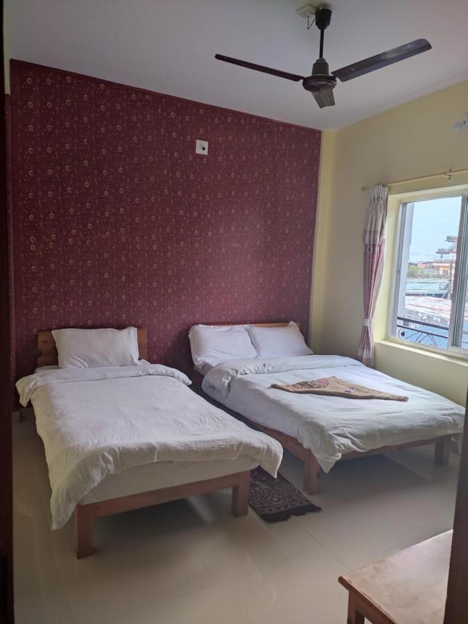 Hotel Green Hill View Pokhara Room photo