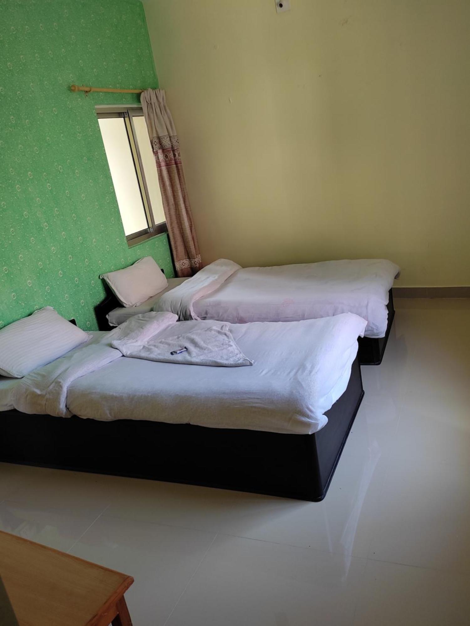 Hotel Green Hill View Pokhara Room photo